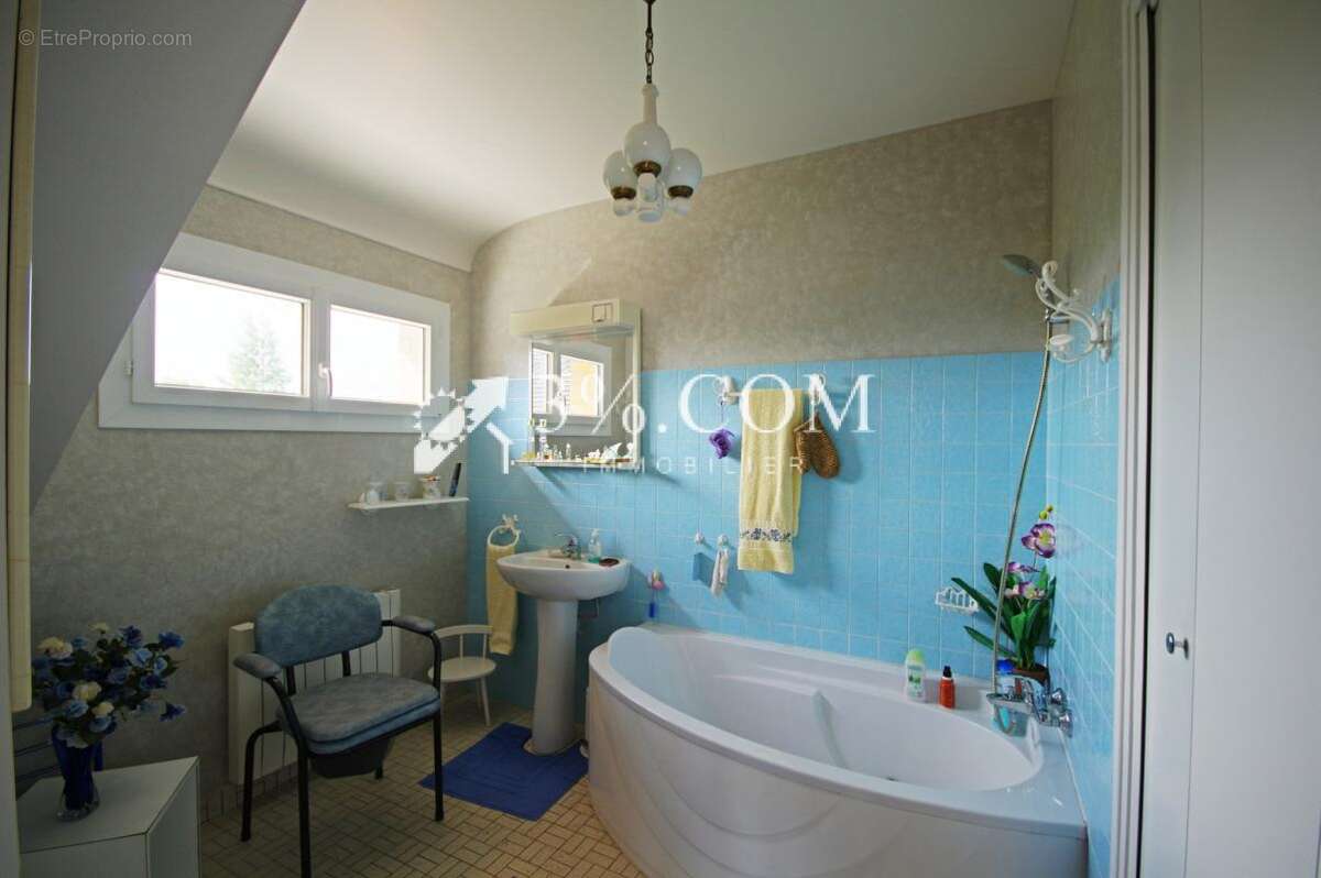 Maison à FLIXECOURT