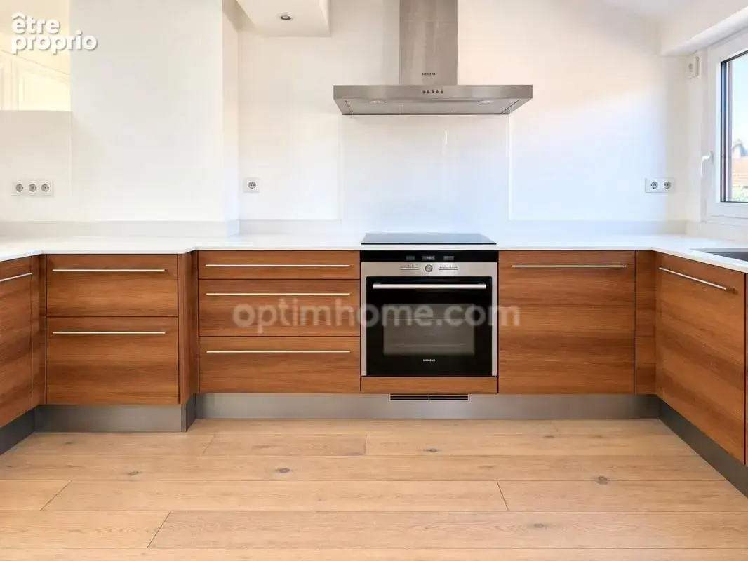 Annecy centre – appartement d’exception avec vue sur les toits et les montagnes - photo 8