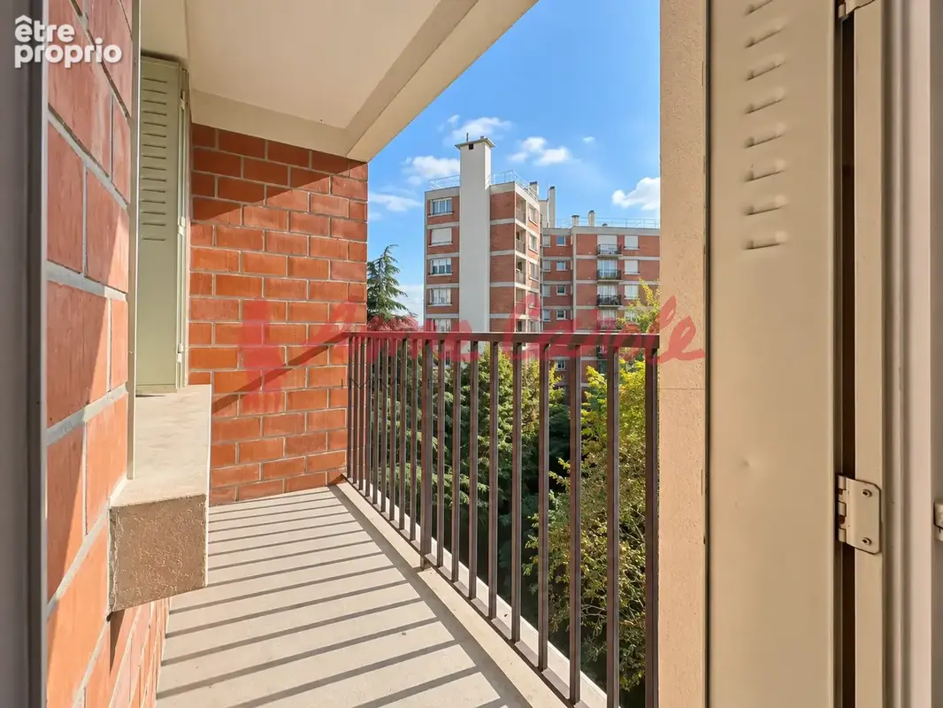 3/4 pièces 68 m2   2/3 chambres   2 balcons   parking   rer à 3 min - photo 5