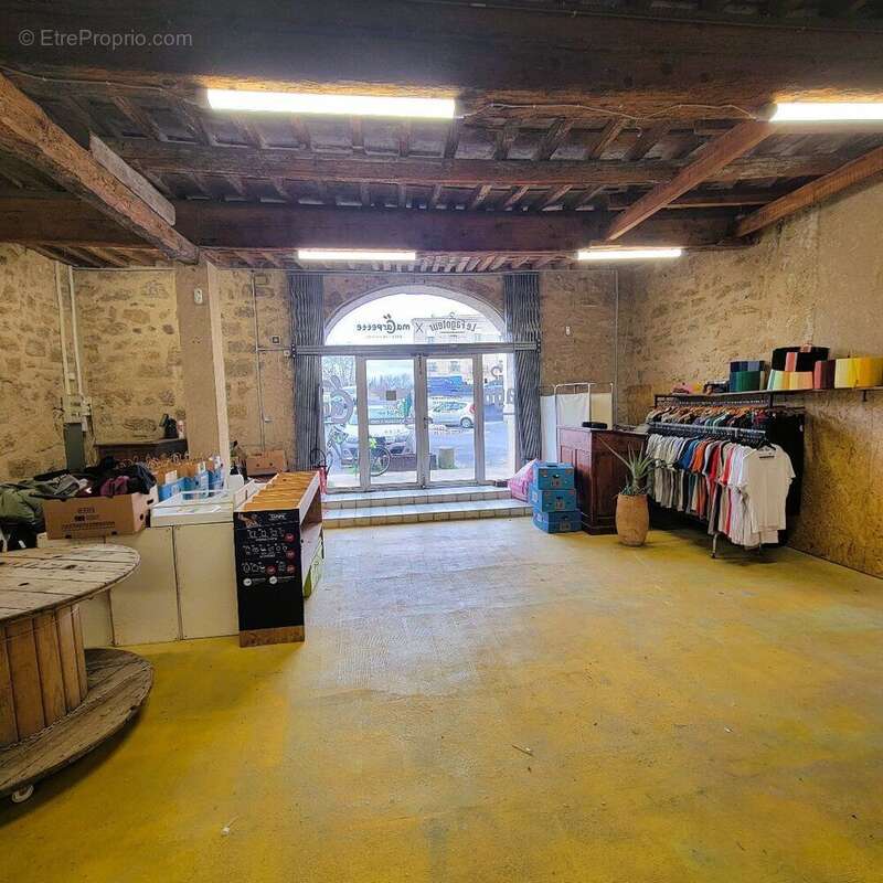 Photo 3 - Commerce à PEZENAS