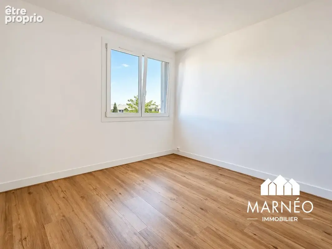 Appartement 3 pièces 65 m² à vendre à Chalons-En-Champagne (51000) - photo 2