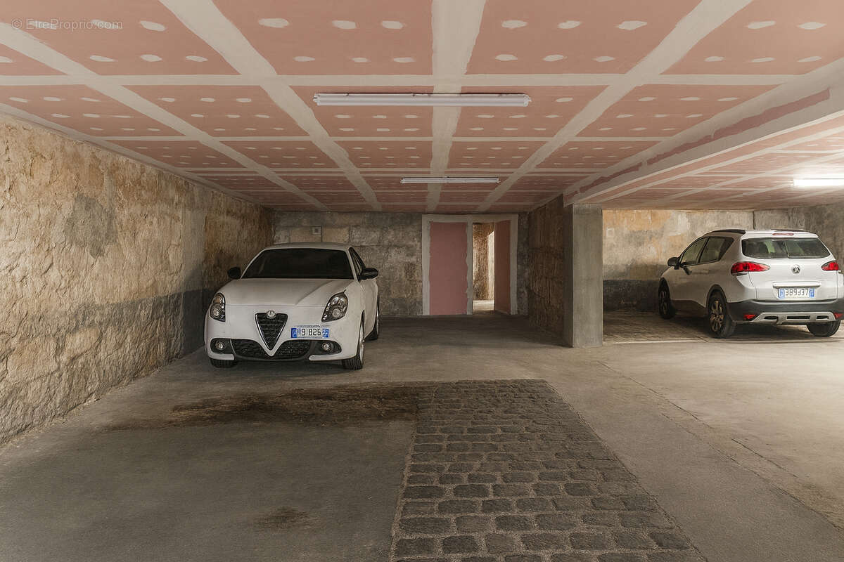 Commerce à BORDEAUX