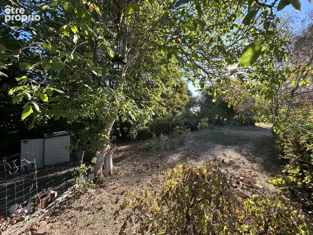 Maison ancienne avec dépendance + maisonnette, garage, cour et jardin - photo 21