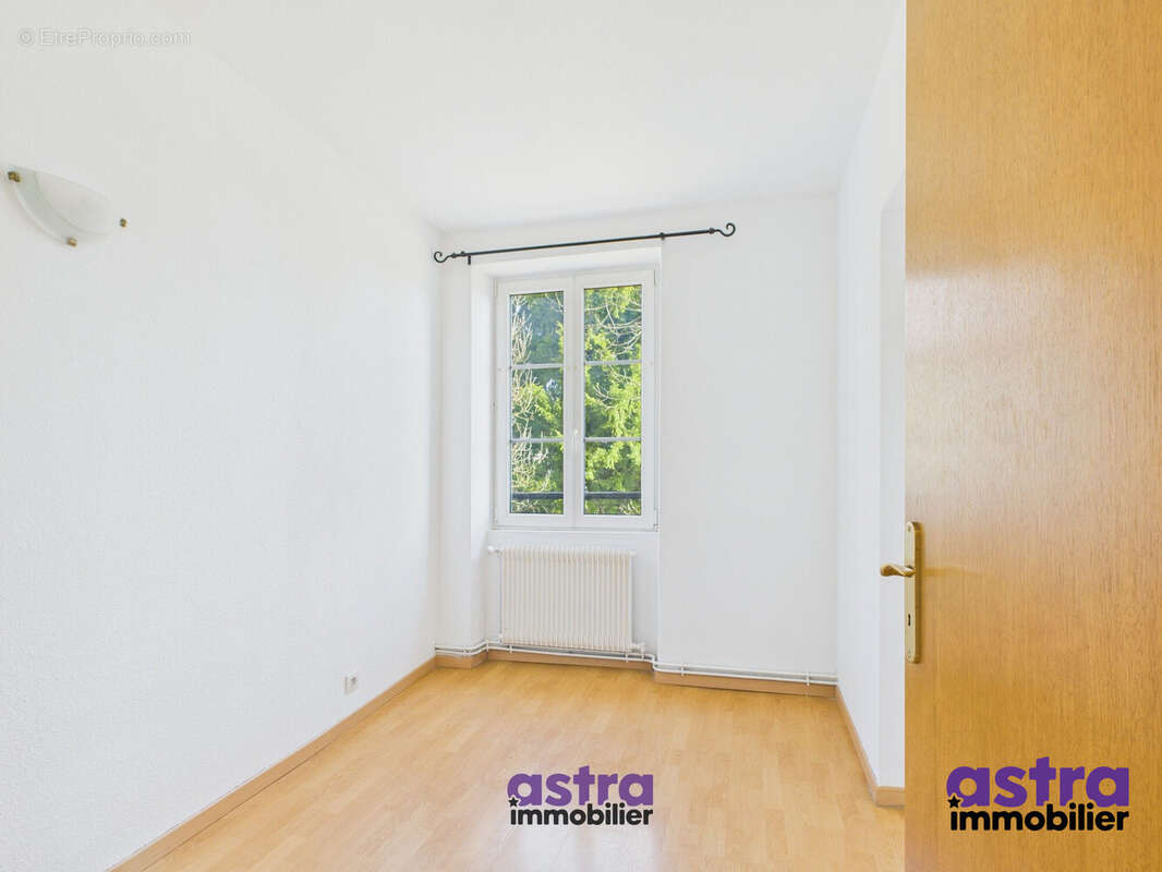 Appartement à MONTREUX-VIEUX