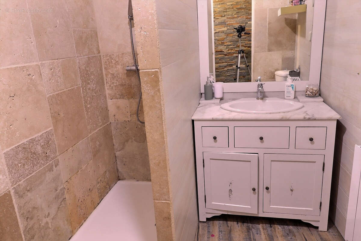 Maison à CLERMONT-L&#039;HERAULT