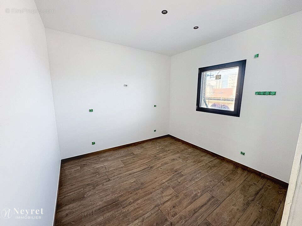 Appartement type t5 102,77m2 parking terrasse - photo 6