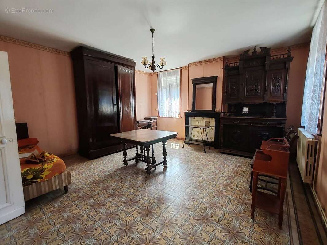 Maison à CAUROIR