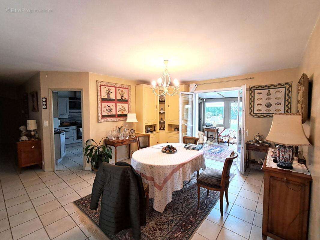 Maison Montreuil 6 pièces155 m2 - photo 4
