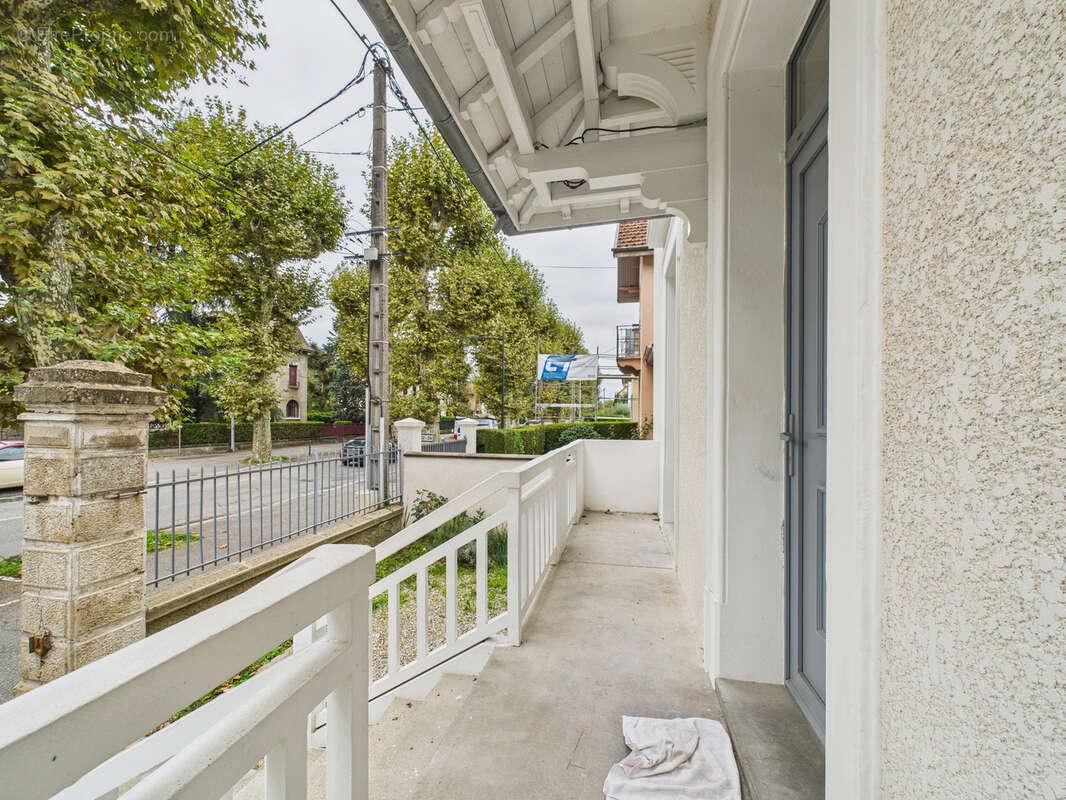 Appartement à AIX-LES-BAINS