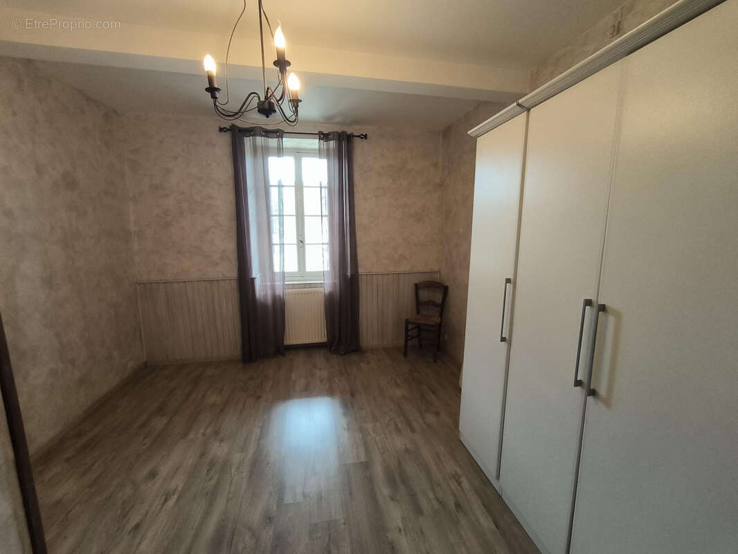 Maison à L&#039;ISLE-EN-DODON