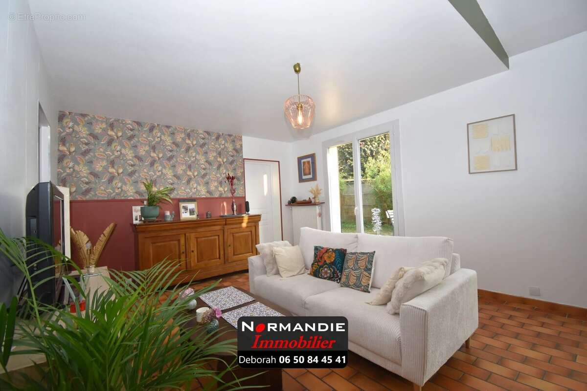 Maison familiale 115 m² –  3 chambres + 1 chambre d'enfant ou bureau – Jardin clos – Secteur recherché de Maromme - photo 3