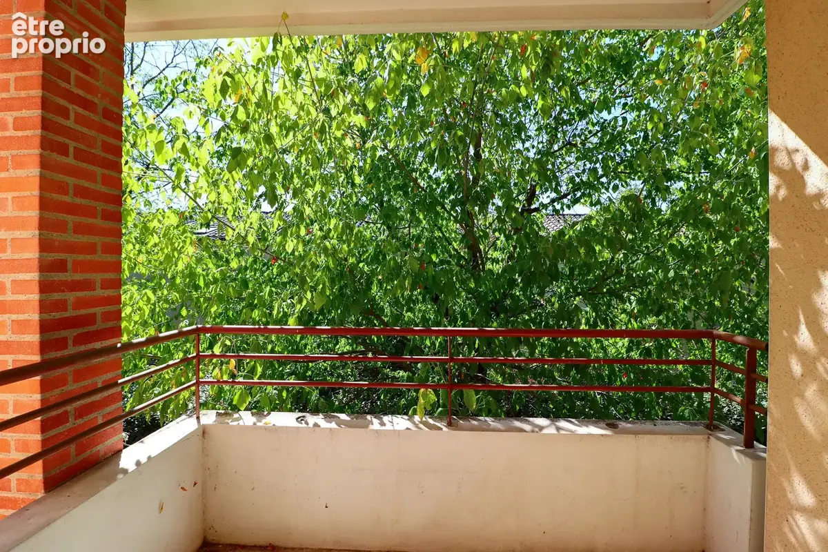 APPARTEMENT T4 - 3 Chambres - 2 balcons - 2 parkings - Aucun travaux - Piscine - Au calme - photo 11