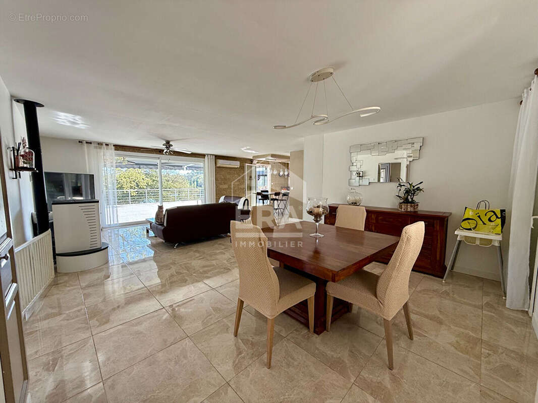 Maison 145m² à saint-maximin-la-sainte-baume - photo 9