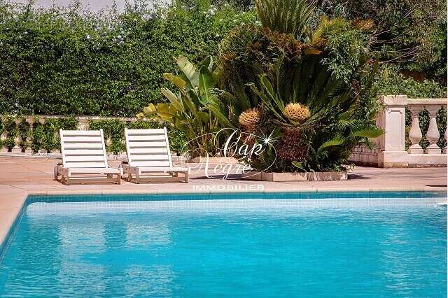 Maison à MANDELIEU-LA-NAPOULE