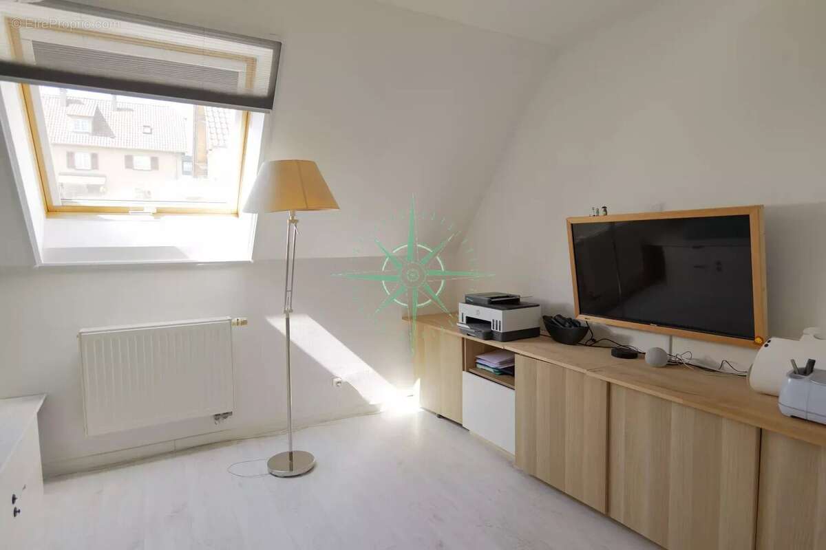 À VENDRE – Superbe duplex lumineux avec terrasse – Dernier étage – Garage + 3 parkings - photo 14
