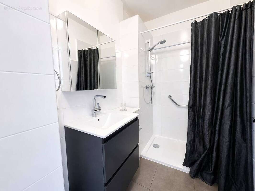 Appartement à AIX-LES-BAINS