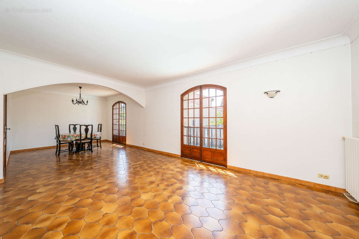 Maison à LA COLLE-SUR-LOUP