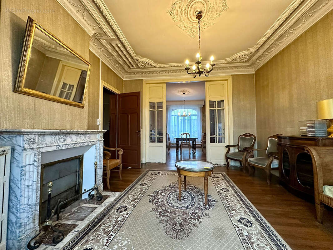 Maison à TUGNY-ET-PONT