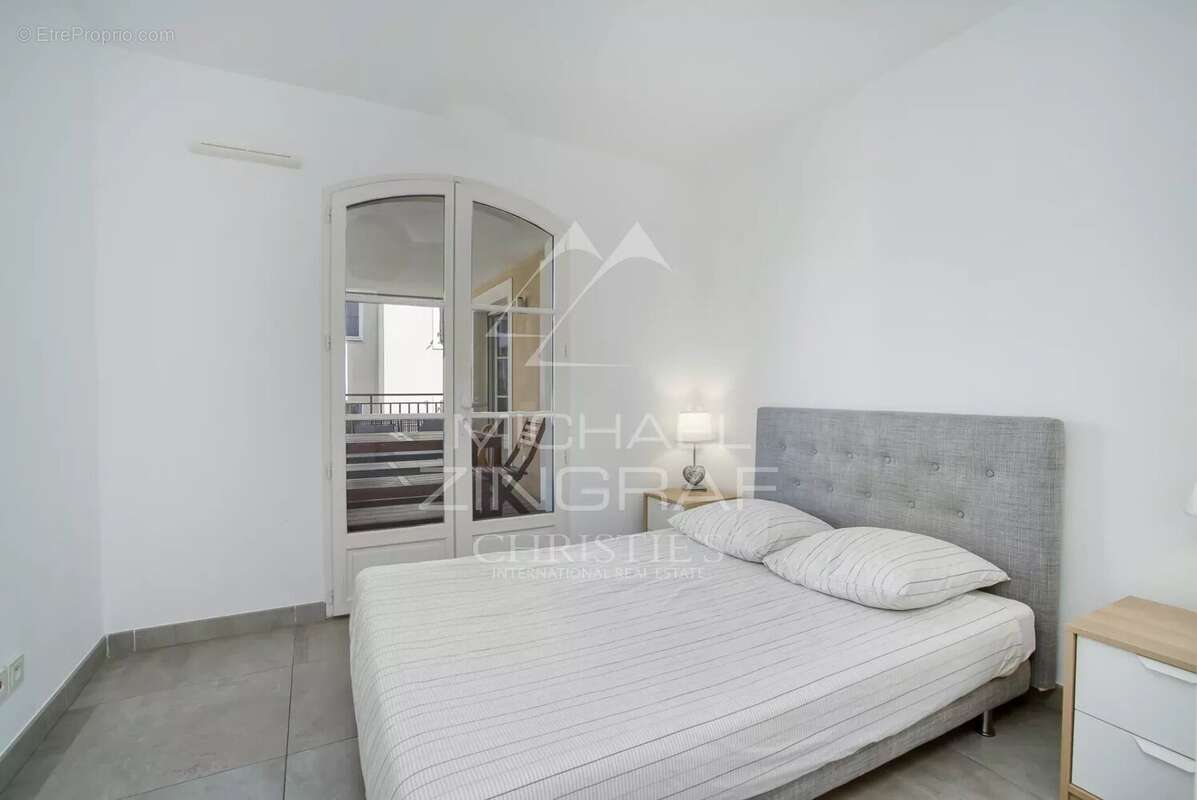 Appartement à SAINT-TROPEZ