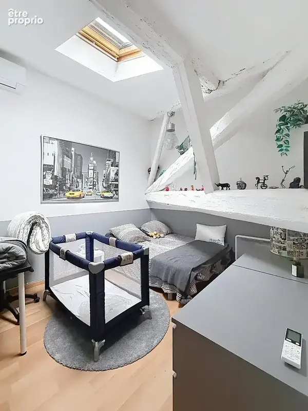 Authentique loft en duplex - albert 1er - photo 6