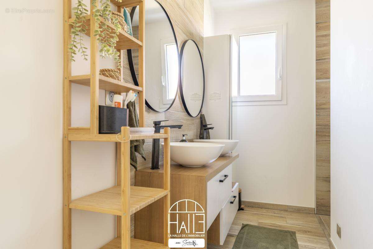 Maison 221 m² à Chateauroux  - photo 13