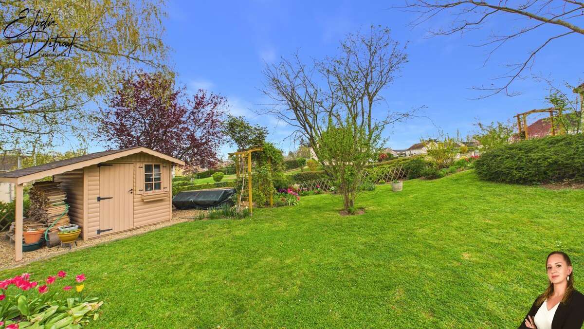 Maison à LA GUIERCHE