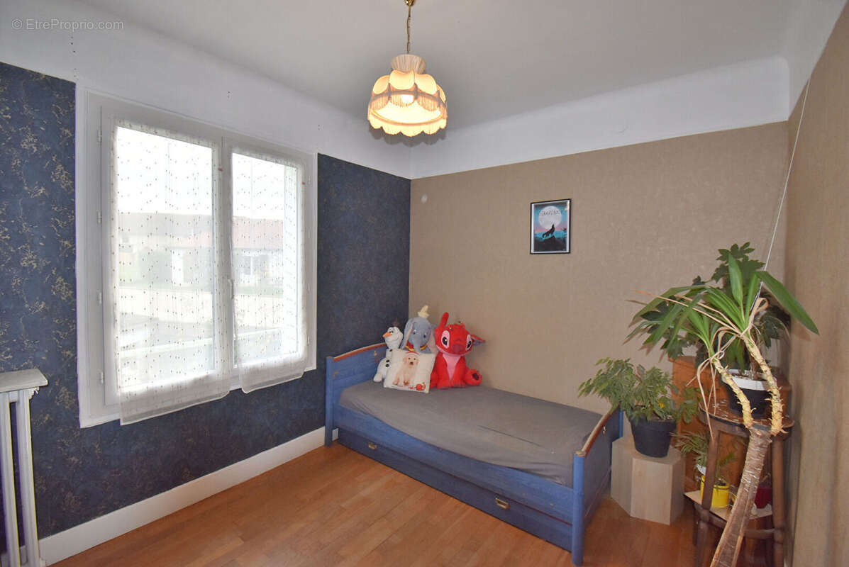 Maison à VENDEUVRE-SUR-BARSE