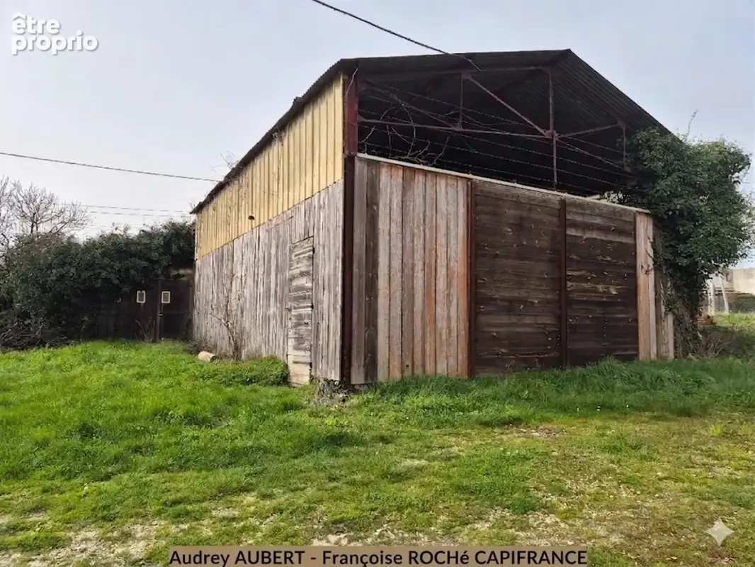 Maison à vendre 8 pièces TONNAY BOUTONNE (17) - photo 13