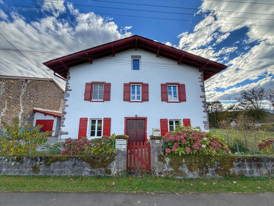 Maison à SAINT-JEAN-PIED-DE-PORT