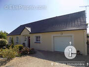 Maison à LA BAZOUGE-DE-CHEMERE