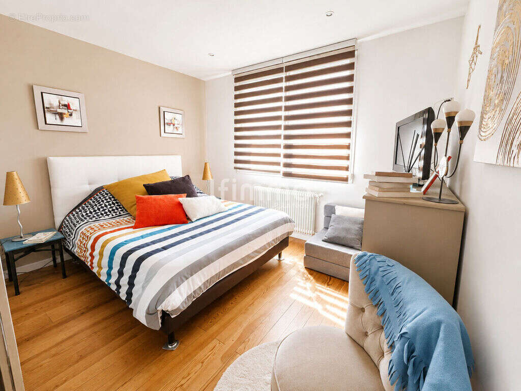 Maison 160m² complètement rénové +studio indépendant - 33140 Cad - photo 3