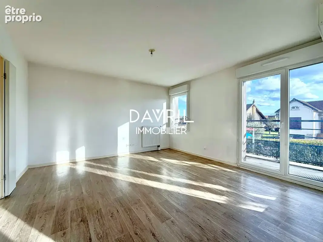 Eragny appartement  f3 avec terrasse et ascenseur "résidence central square " à deux pas des gares rer commerces & écoles! - photo 5