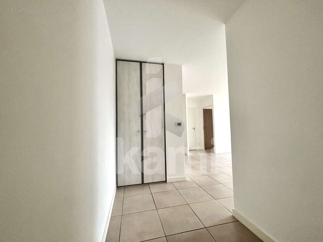 Appartement à CHAMPAGNE-AU-MONT-D'OR