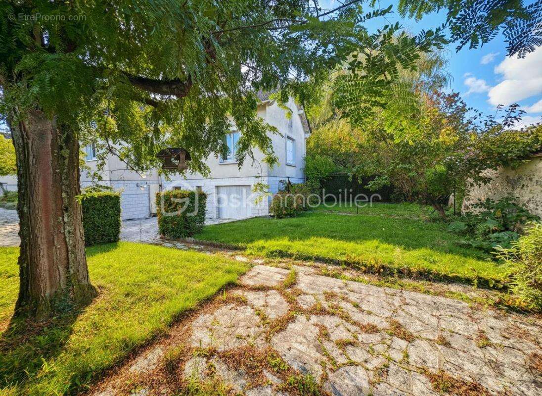 Maison à CHARTRETTES