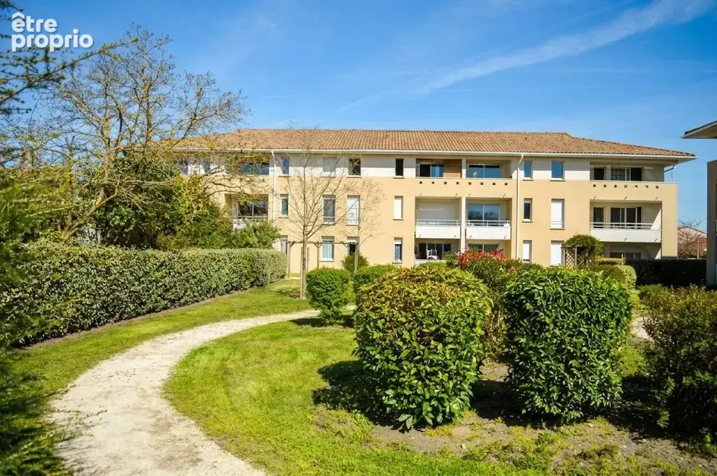 Appartement à BEGLES