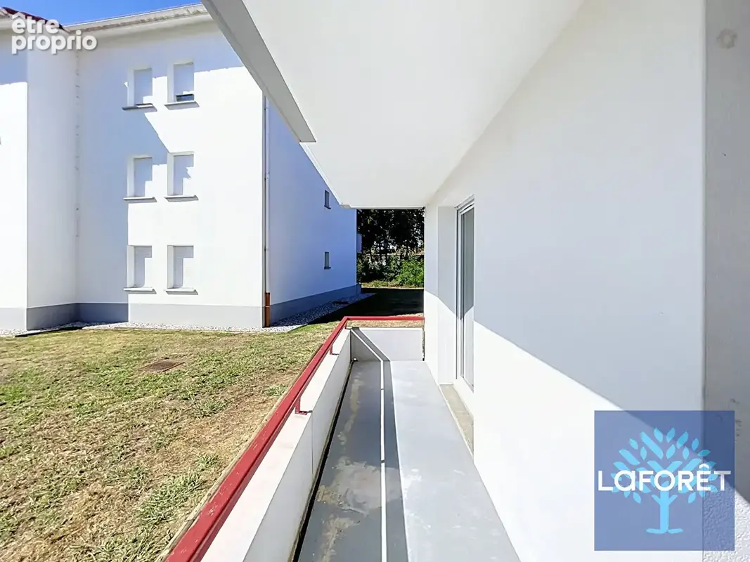 Saint-Paul-lès-Dax T3 en rez-de-chaussée avec balcon et 2 places de parkings - photo 6