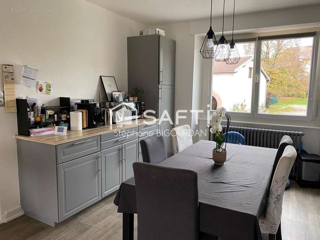 Photo 6 - Appartement à VOUJEAUCOURT