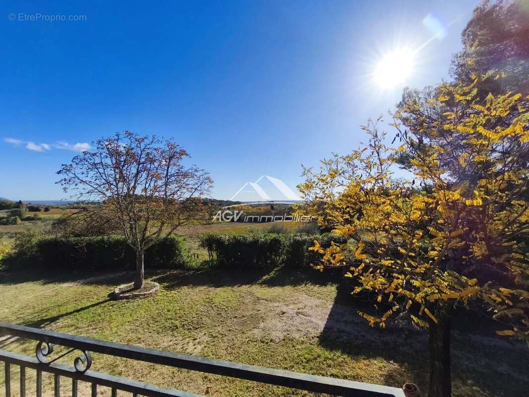 Maison à BOISSET-ET-GAUJAC