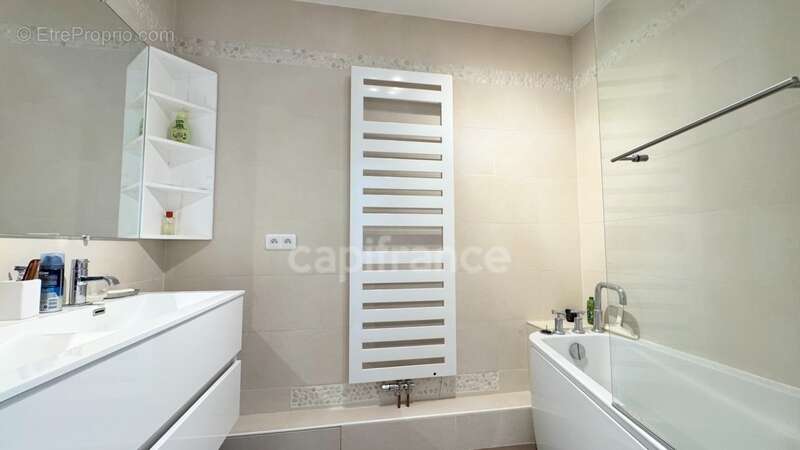 Appartement à VERSAILLES