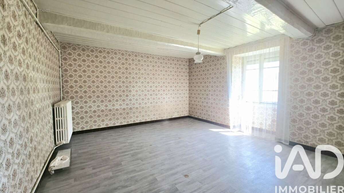 Maison 102 m² à Orges  - photo 5