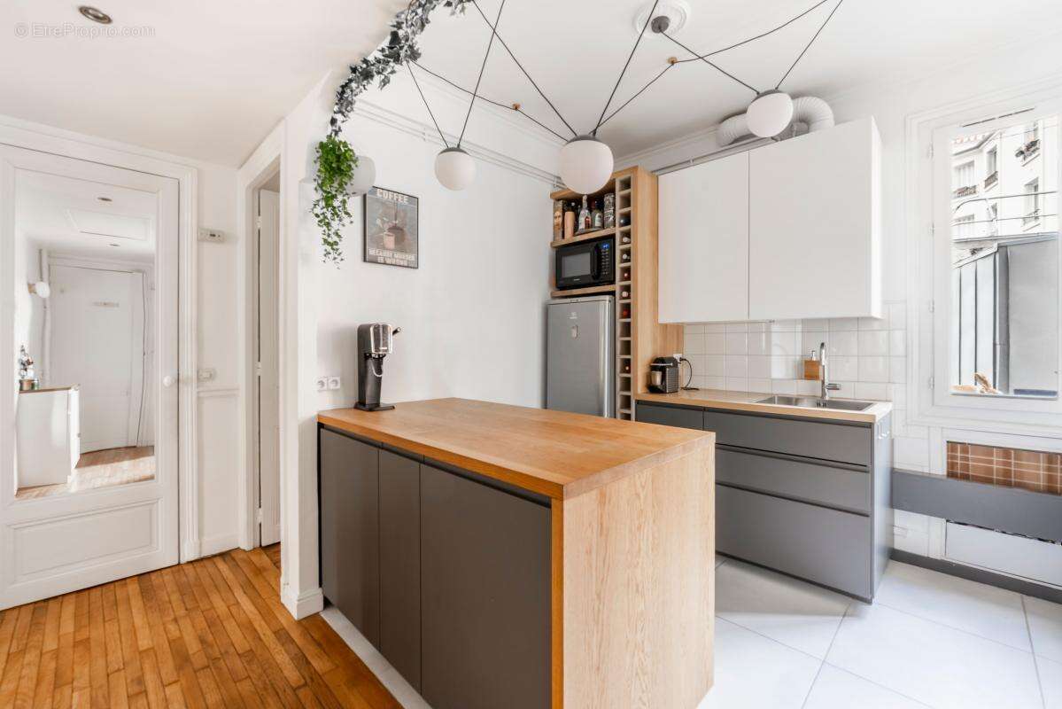 Appartement à PARIS-12E