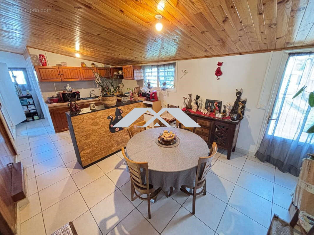 Maison à SAINT-JOSEPH