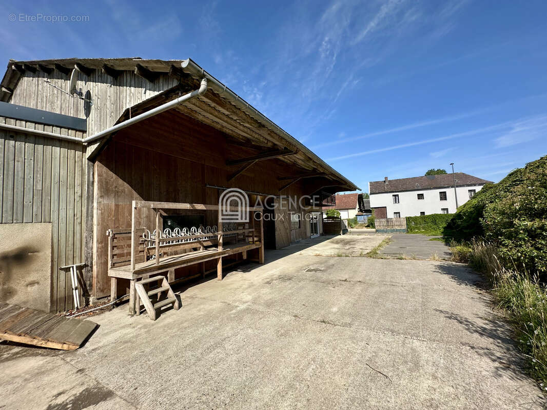 Bien atypique avec habitation et bâtiment agricole sur 2,07 hectares   PREUSEVILLE - photo 21