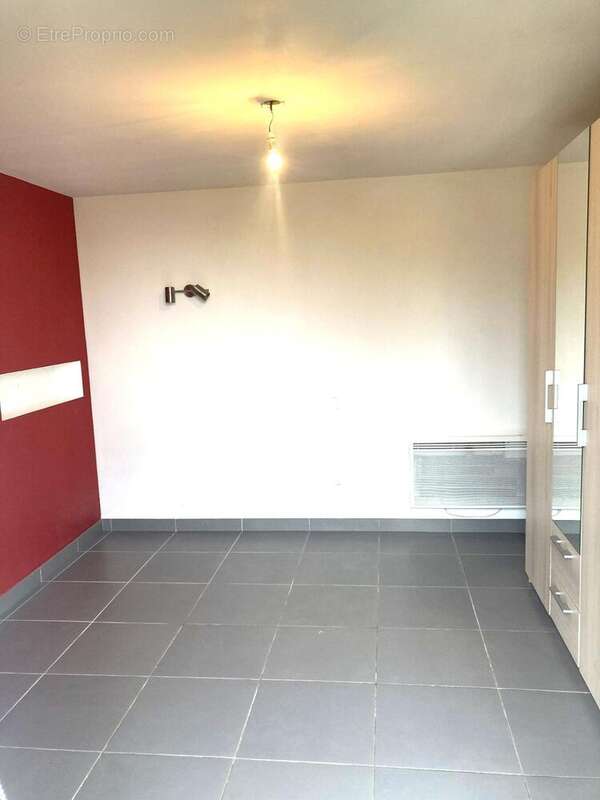 Maison à DOMFRONT-EN-CHAMPAGNE