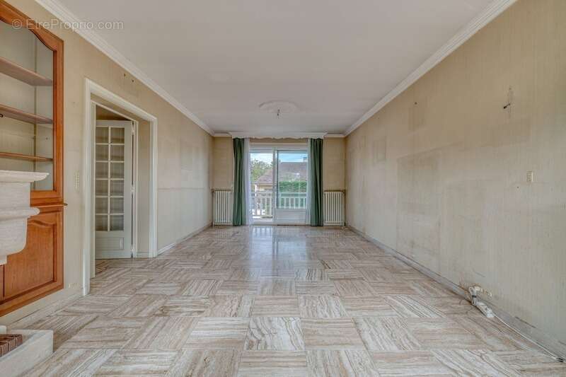 Maison à NANTEUIL-LES-MEAUX