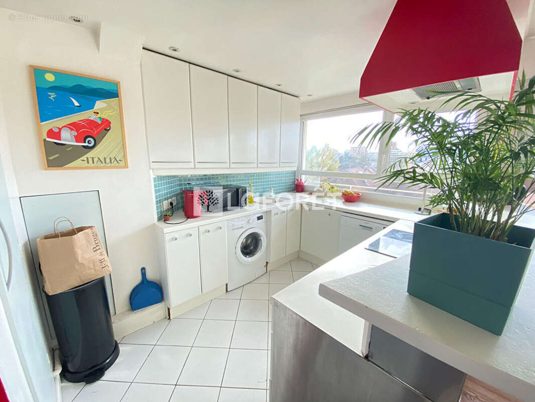 Appartement à RUEIL-MALMAISON