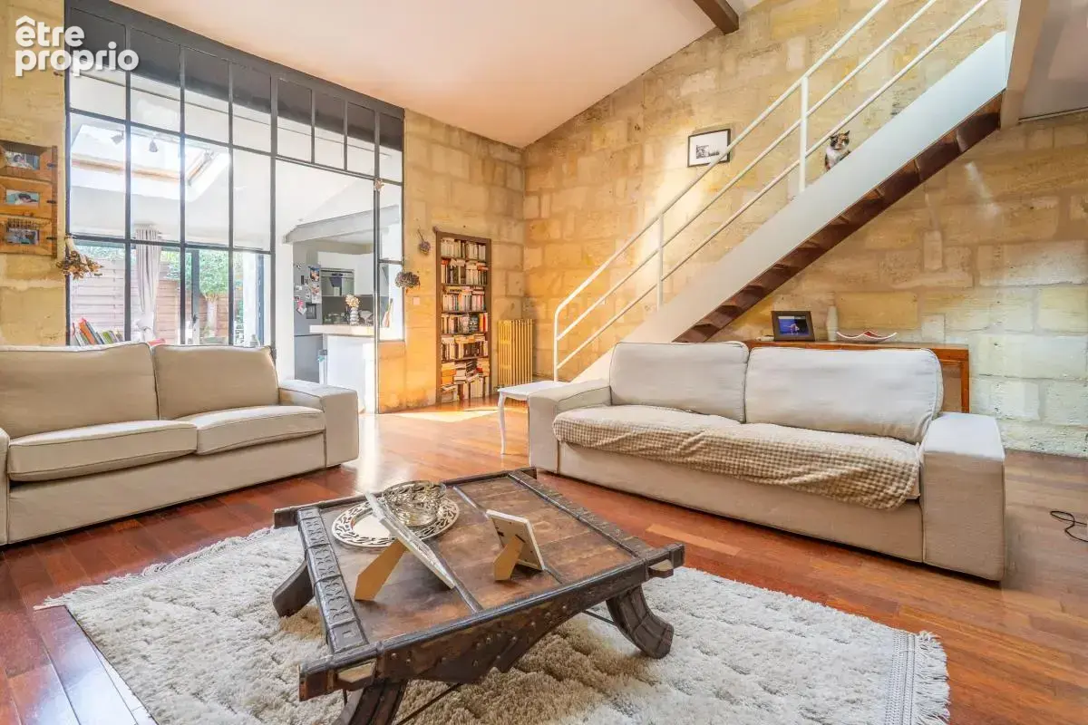 Maison 4 pièces 110 m² à vendre à Bordeaux (33000) - photo 2