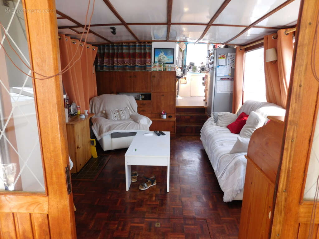 Maison à PONT-DE-VAUX