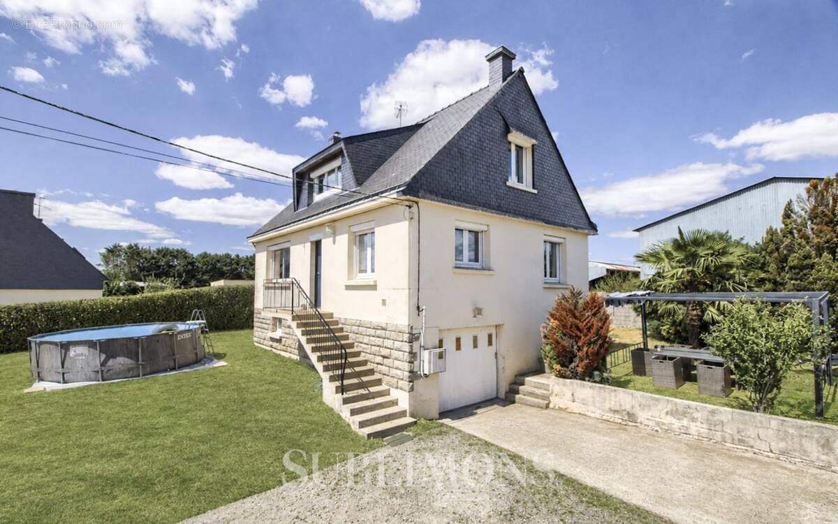 Maison à NOYAL-MUZILLAC