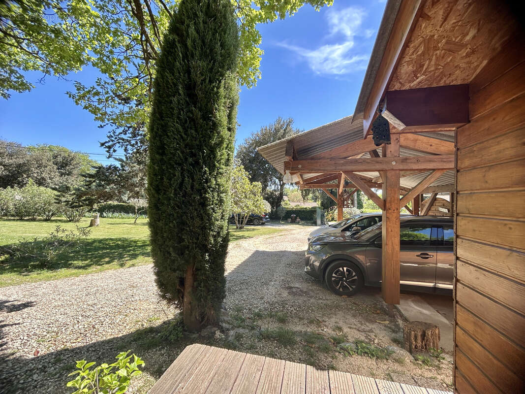 Maison à UZES